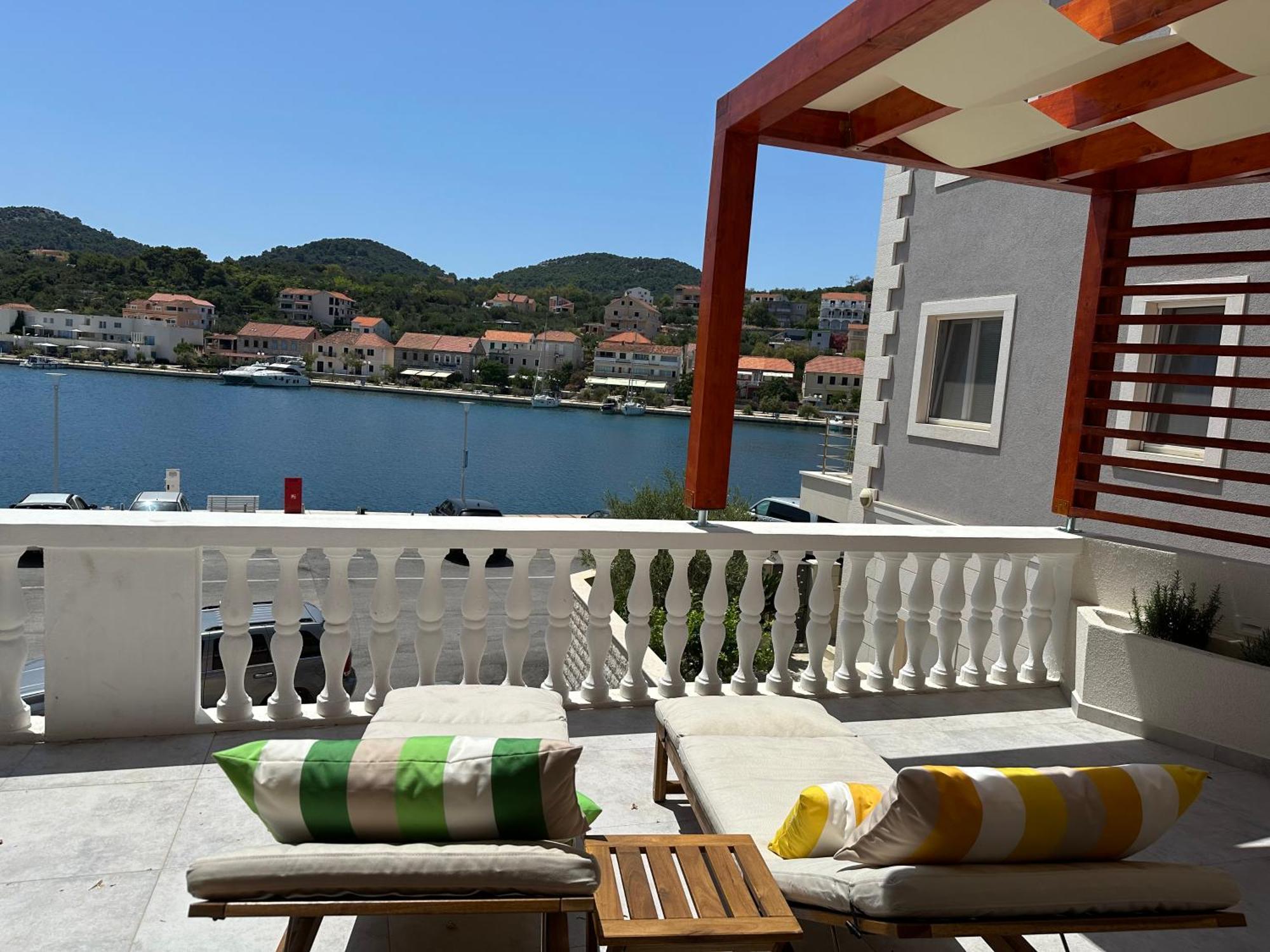 Apartmani Sali Seaview Екстер'єр фото