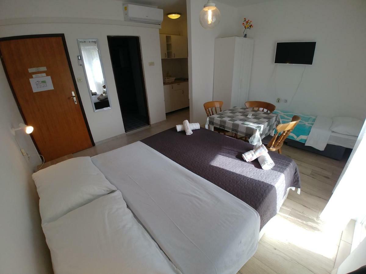 Apartmani Sali Seaview Екстер'єр фото
